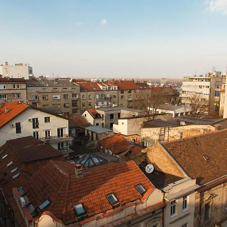 City Break Apartments - City Zen Beograd Bagian luar foto